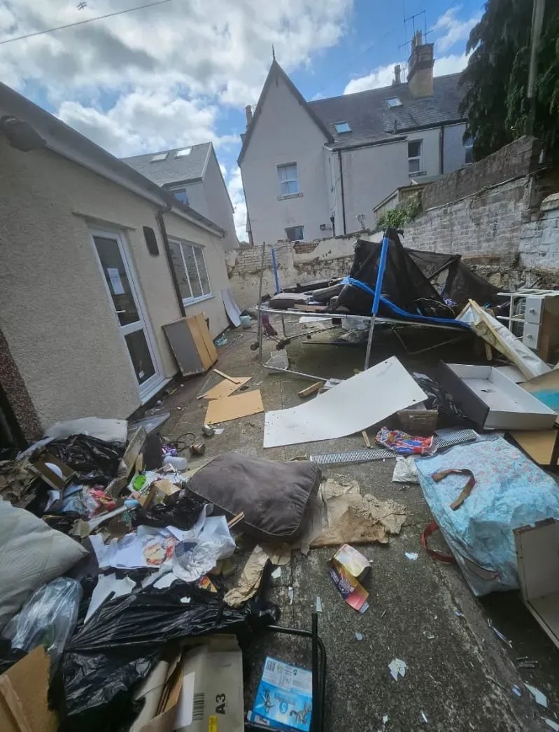 Rubbish Removal by Llandudno Rhos On Sea House Clearance & Rubbish Removals